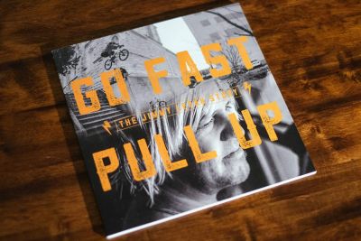 Buch + BluRay Go Fast Pull Up